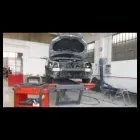 Immagine 1 azienda AUTOCARROZZERIA FORNACIARI FRANCO & C. Veicoli in Modena