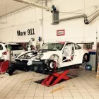 Immagine 2 azienda CARROZZERIA VINCENZI MODENA Vendita e riparazione parabrezza in Modena