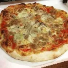 Immagine 3 azienda GELATERIA SOTTO ZERO - PIZZERIA ALIMENTARI Pizzeria in Martinsicuro