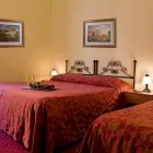 Immagine 2 azienda MONTI GUEST HOUSE Viaggi e turismo in Roma