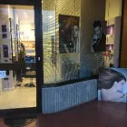 Immagine 1 azienda THE MIRROR HAIRSTYLIST Servizi di bellezza in Bergamo