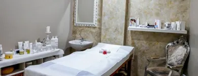 Immagine 14 azienda LES AMIES Servizi di bellezza in Segrate MI