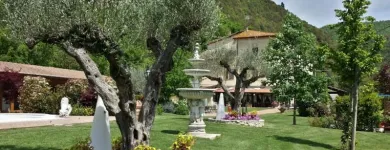 Immagine 5 azienda PALAZZO DEL PAPA Viaggi e turismo in Palazzo Del Papa Pg