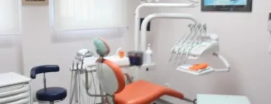 Immagine 3 azienda STUDIO DENTISTICO MARINI DR. GIANLUCA Salute in Firenze