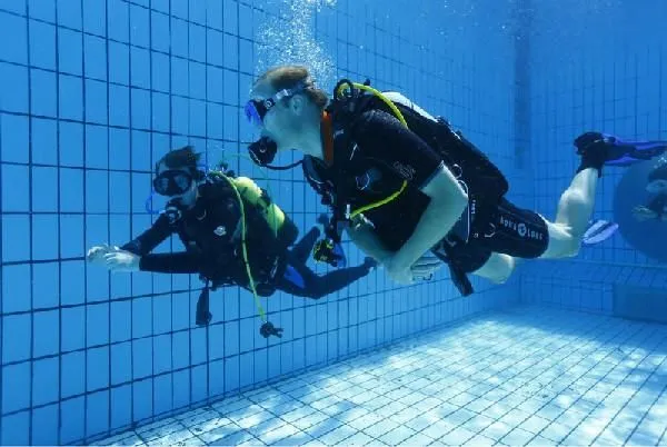 Immagine 4 azienda 4SUB SSD ARL SCUOLA SUBACQUEA PADI