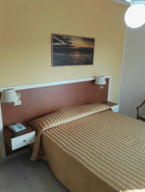 Immagine 4 azienda HOTEL GALF