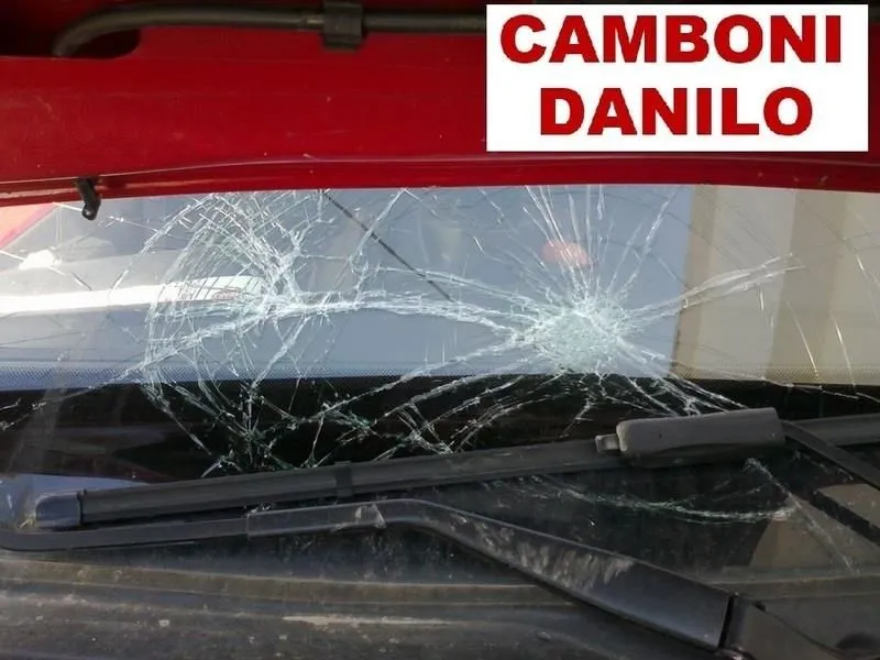 Immagine 4 azienda AUTOCARROZZERIA CAMBONI DANILO